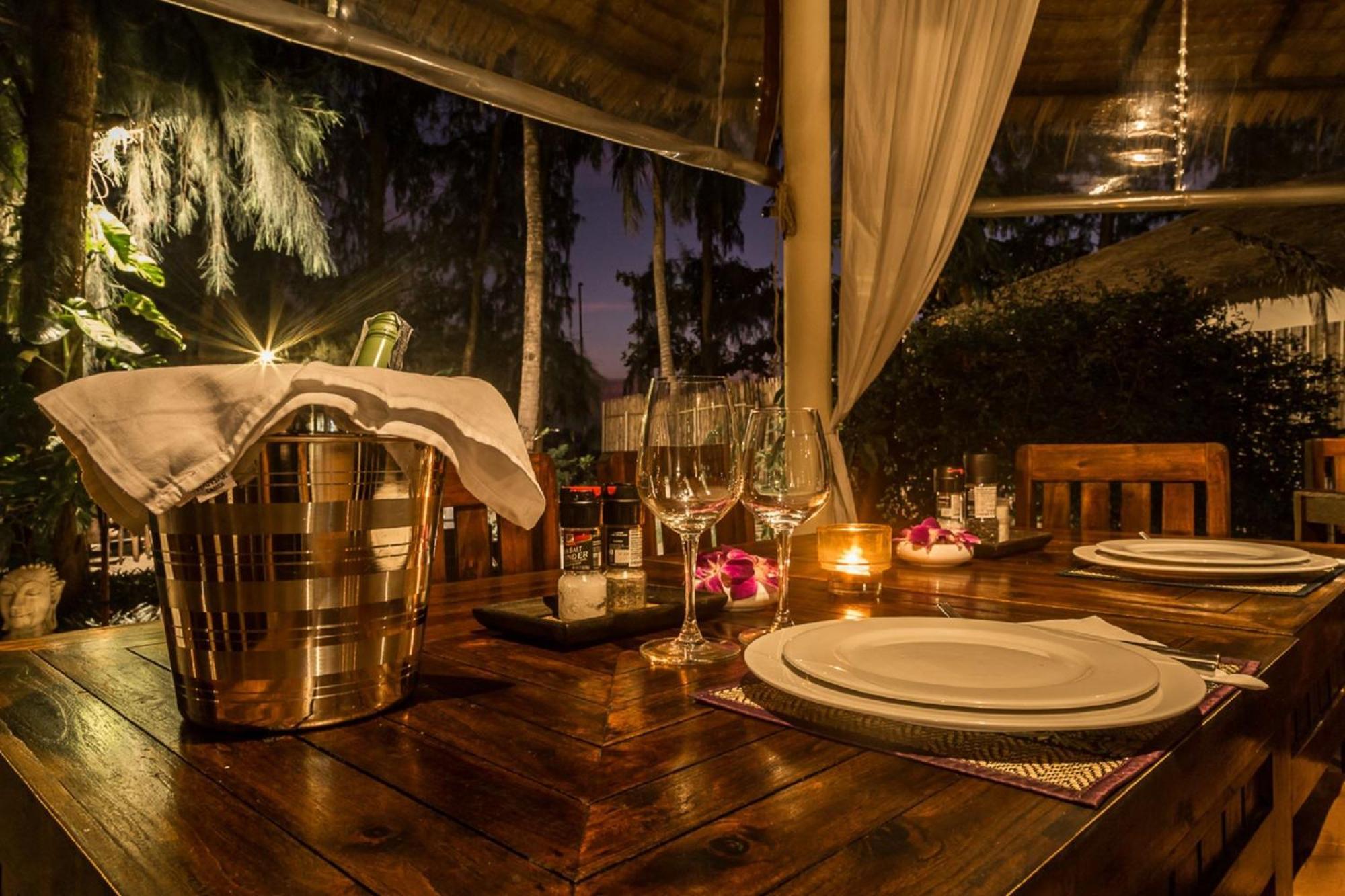Angkana Bungalows Adults Only Thong Sala Esterno foto